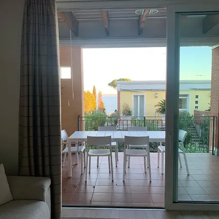Apartment Gardazzurro View Padenghe sul Garda